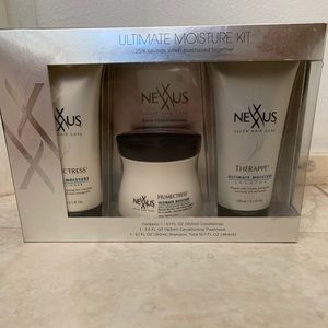 Nexxus Ultimate Moisture Kit